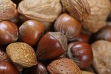 https://www.sante-decouverte.com/wp-content/uploads/imgsd/les-noix-ameliorent-le-cholesterol_s.jpg